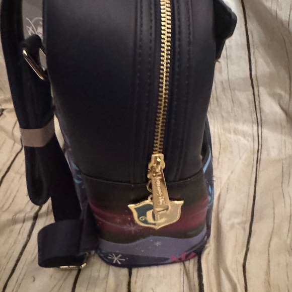 NWT Loungefly Disney Cinderella Princess Castle Series Mini Backpack - Picture 4 of 6